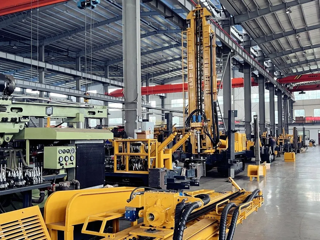 China Truck Mounted Water การเจาะ เครื่องจักร ไฮดรอลิก 600m Depth Water Well การเจาะ Rig